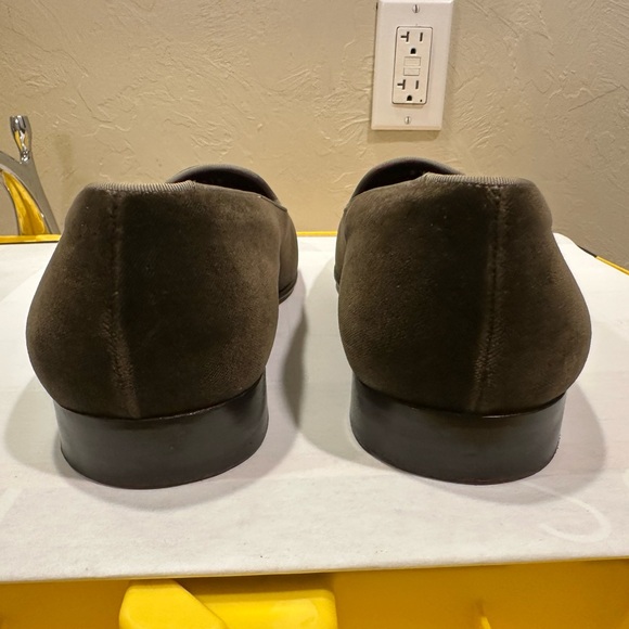 Ralph Lauren Purple Label Brown Velvet Embroidered Accent Collis Slippers- 10.5D - Picture 6 of 16